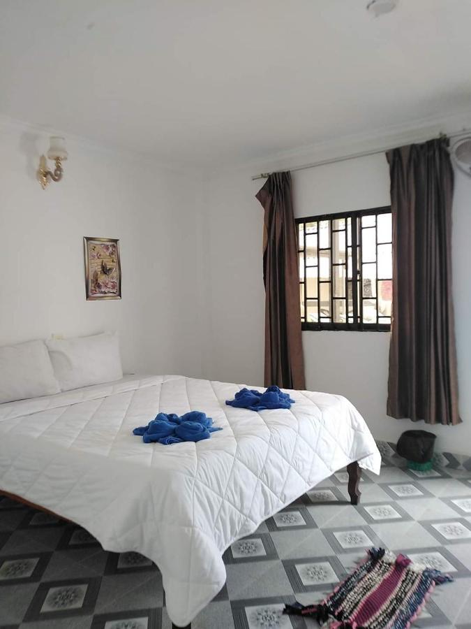 Pat Pat Guesthouse Сиханоуквил Екстериор снимка