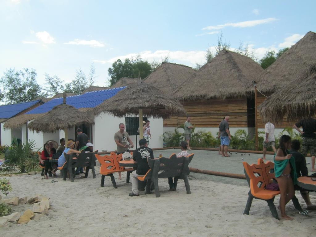 Pat Pat Guesthouse Сиханоуквил Екстериор снимка