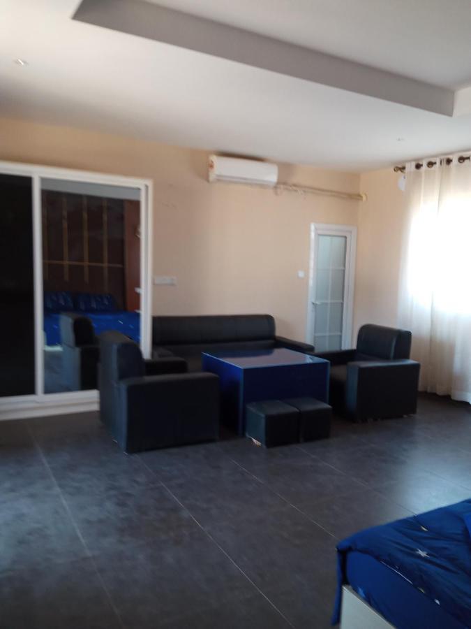 Pat Pat Guesthouse Сиханоуквил Екстериор снимка